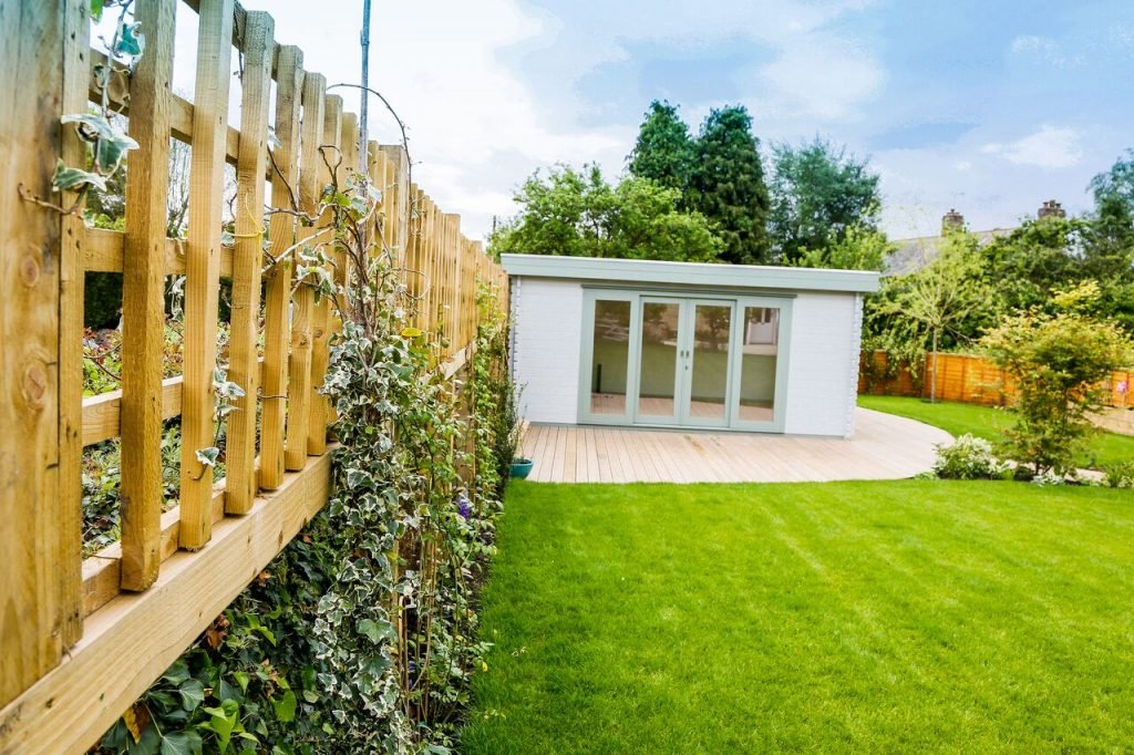 The Outdoor Room : How to increase your property value!