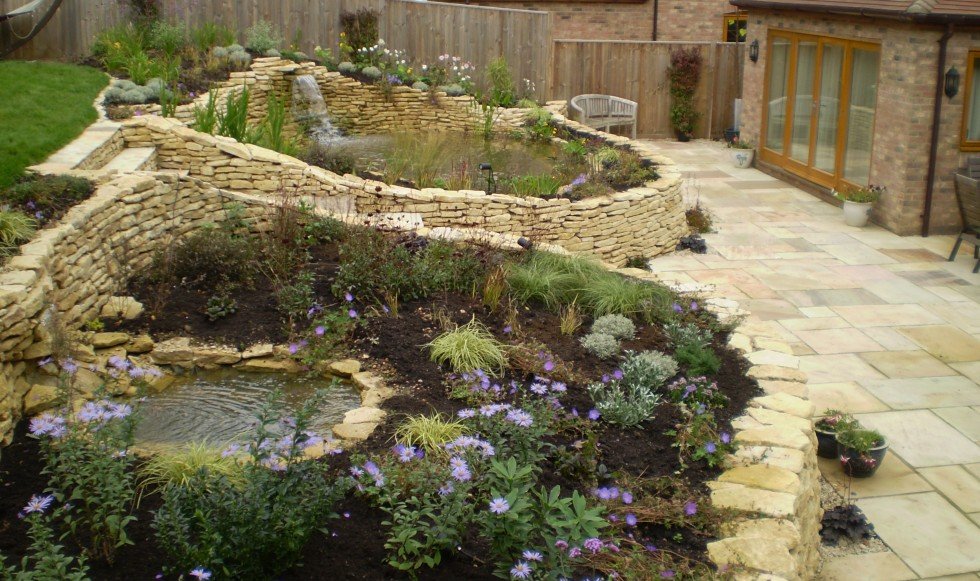 Walling and water