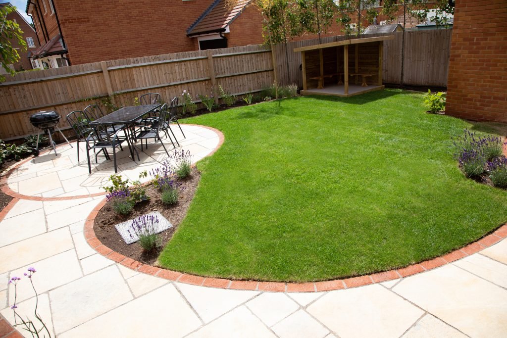 New home, new family garden
